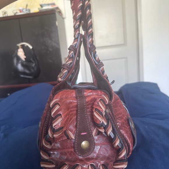 *SOLD* Rare burgundy Chloe Silverado - Picture 3 of 10